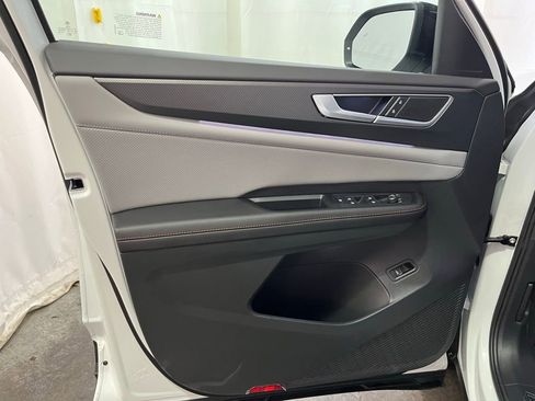 New 2026 Volkswagen Atlas Peak Edition AWD/4WD image 9