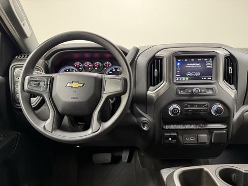 Used 2023 Chevrolet Silverado 1500 Custom image 22