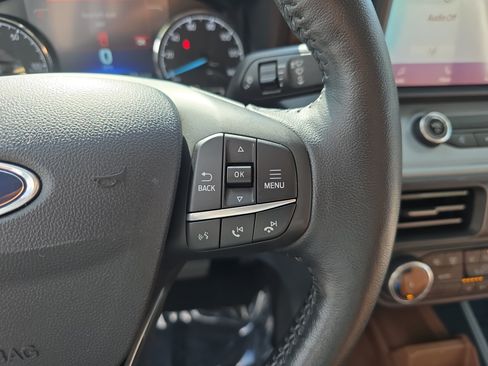 Used 2022 Ford Maverick Lariat w/ Lariat Luxury Package FWD image 19