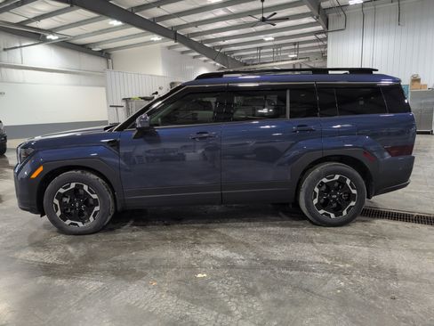 Used 2025 Hyundai Santa Fe SEL image 5