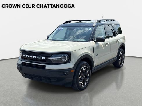 Used 2024 Ford Bronco Sport Outer Banks w/ Tech Package AWD/4WD image 9