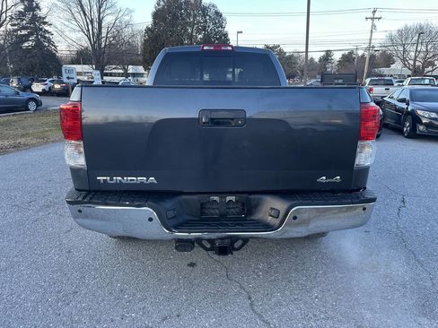Used 2010 Toyota Tundra Limited AWD/4WD image 4