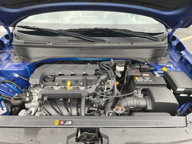 Used 2025 Hyundai Venue SEL FWD image 29