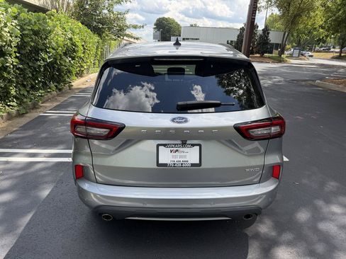Used 2024 Ford Escape ST-Line w/ Tech Pack #1 AWD/4WD image 6