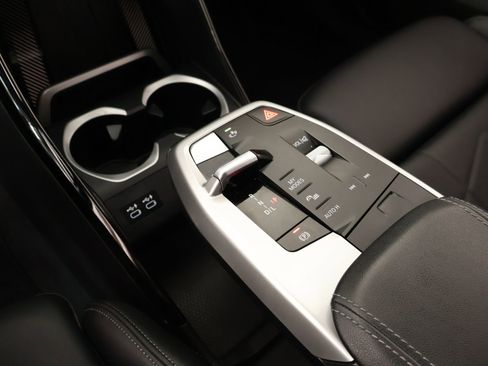 Used 2023 BMW X1 xDrive28i w/ Convenience Package AWD/4WD image 9