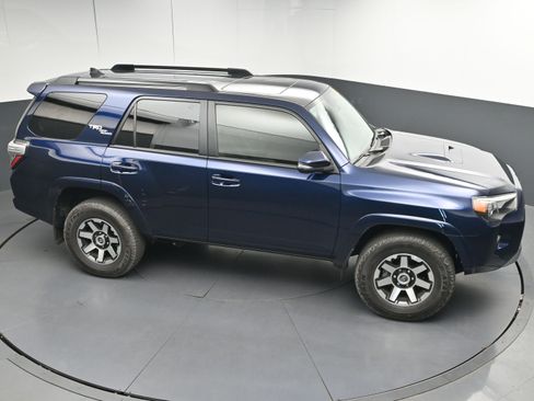 Certified 2024 Toyota 4Runner TRD Off-Road Premium image 32