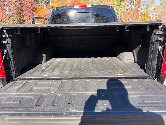 Used 2016 Ford F150 Lariat w/ Equipment Group 502A Luxury AWD/4WD image 25