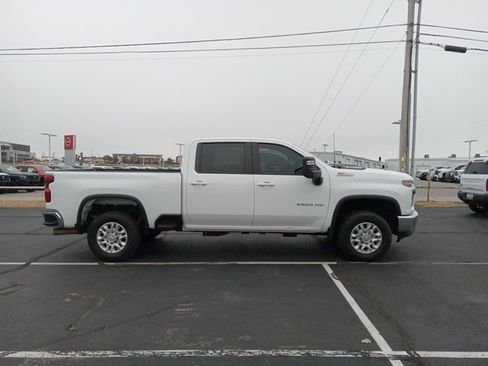 Used 2023 Chevrolet Silverado 2500 LT image 8