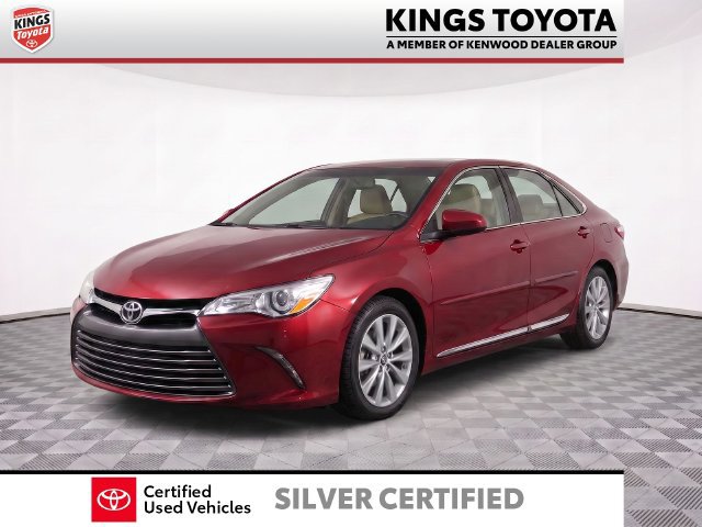 Certified 2017 Toyota Camry XLE w/ Moonroof Package FWD image 3