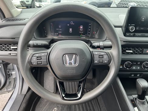 Used 2024 Honda Accord EX image 20