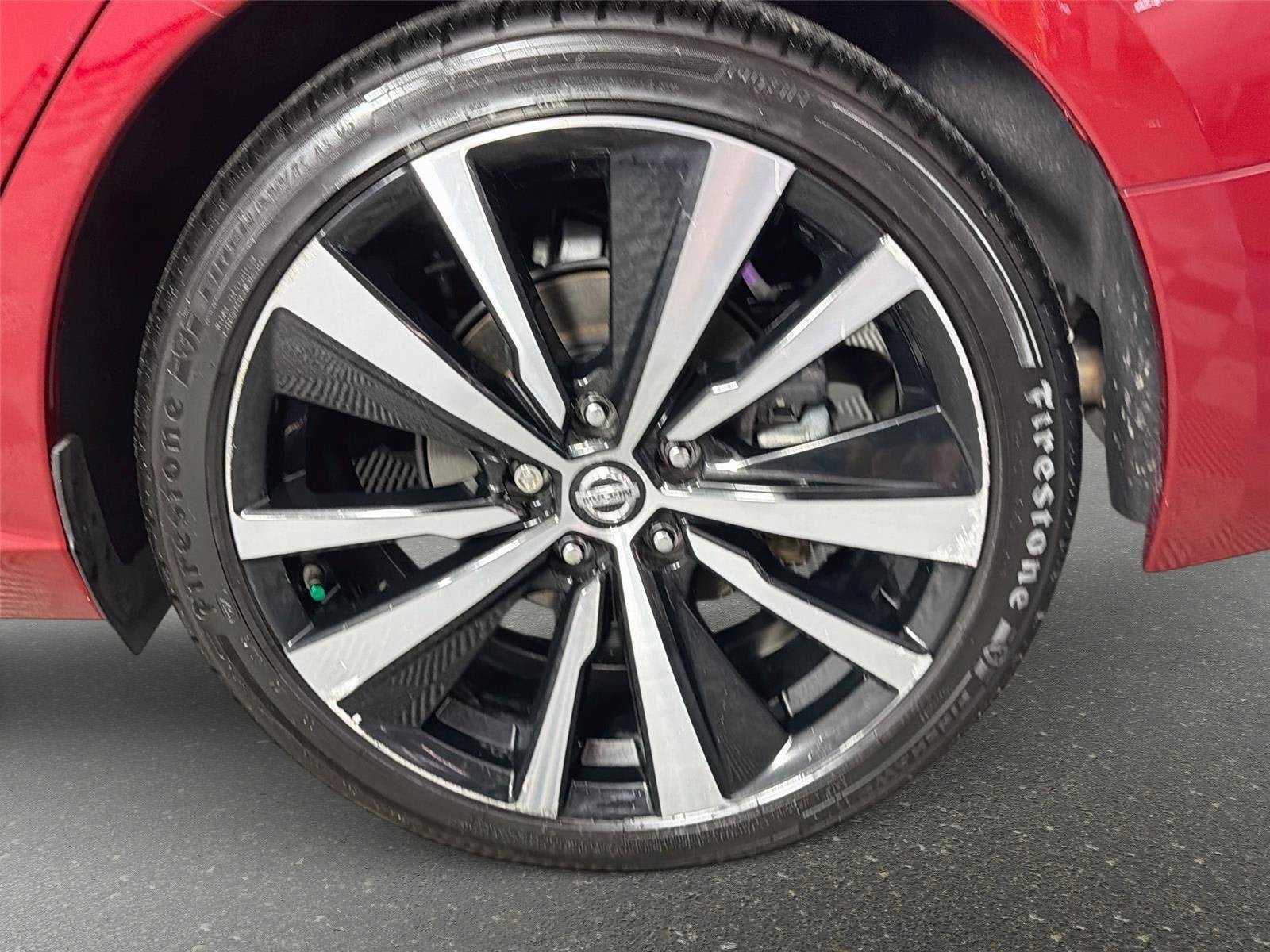 Certified 2019 Nissan Altima 2.5 Platinum FWD image 31