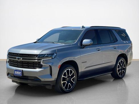 Used 2022 Chevrolet Tahoe RST w/ Luxury Package image 3