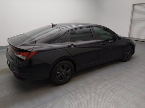 Used 2021 Hyundai Elantra SEL FWD image 10