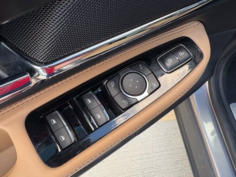 Used 2020 Lincoln Corsair Reserve w/ Elements Package image 12