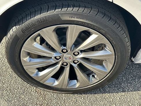 Used 2026 Buick Envista Avenir FWD image 14