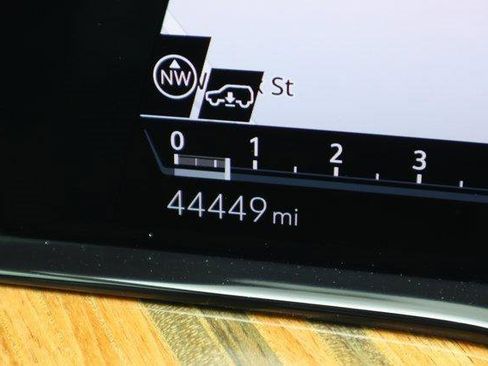 Used 2021 Cadillac Escalade Premium Luxury Platinum image 13