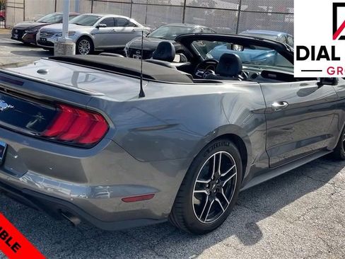 Used 2022 Ford Mustang Premium image 4