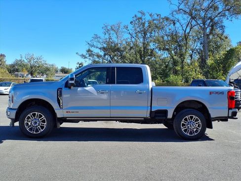 Used 2024 Ford F350 Limited w/ FX4 Off-Road Package image 4