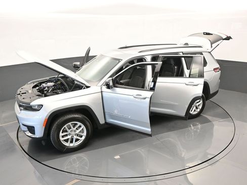 Used 2024 Jeep Grand Cherokee L Laredo image 55