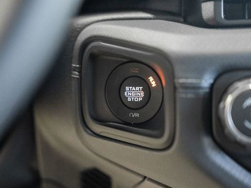 New 2026 Jeep Wrangler Unlimited Rubicon AWD/4WD image 28