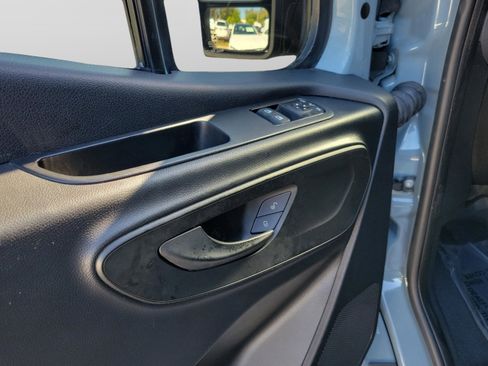 Used 2021 Mercedes-Benz Sprinter 144 Cargo image 21