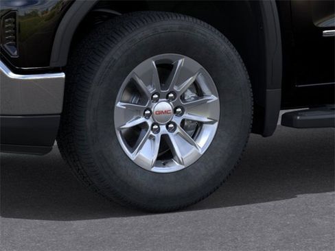 New 2026 GMC Sierra 1500 SLE w/ Preferred Package image 9