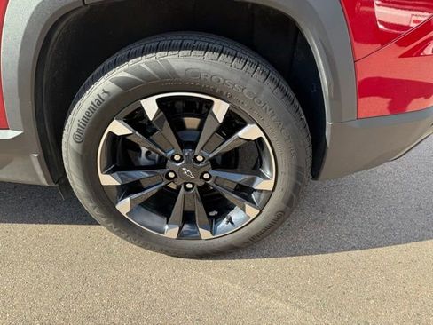 Used 2025 Chevrolet Equinox RS w/ Safety and Technology Package image 11