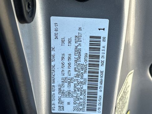 Used 2019 Toyota Tacoma 2WD Access Cab image 23