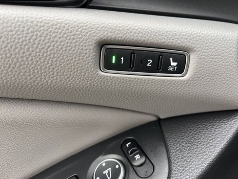 Used 2018 Honda Accord EX-L image 12