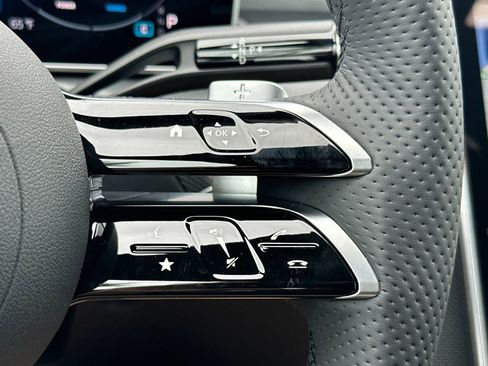 New 2025 Mercedes-Benz C 300 4MATIC Sedan image 28