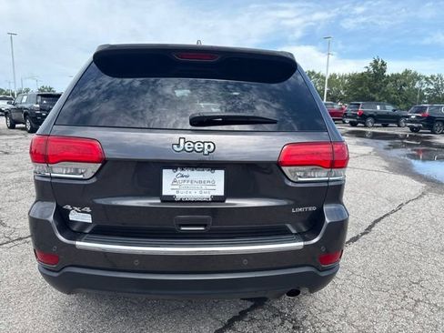 Used 2018 Jeep Grand Cherokee Limited AWD/4WD image 14