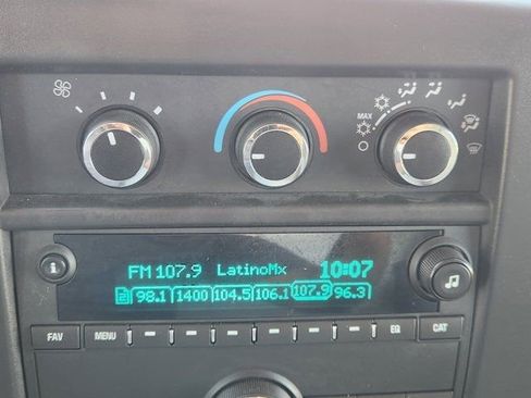 Used 2025 Chevrolet Express 3500 w/ Power Convenience Package image 6
