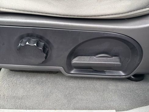 Used 2008 Ford F150 XLT image 11