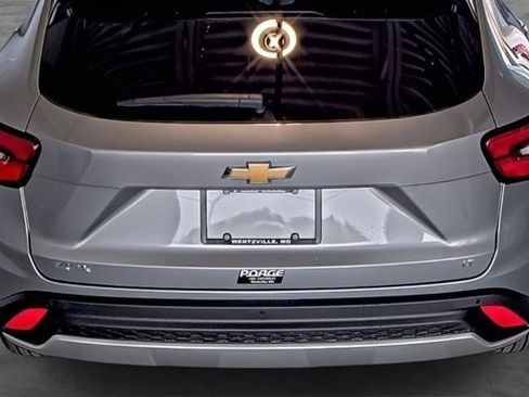 New 2026 Chevrolet Trax LT w/ Driver Confidence Package FWD image 12