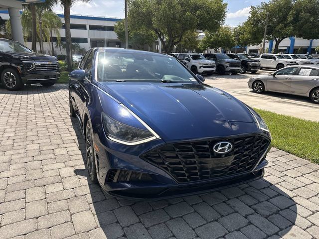 Used 2020 Hyundai Sonata Limited w/ Cargo Package FWD image 17