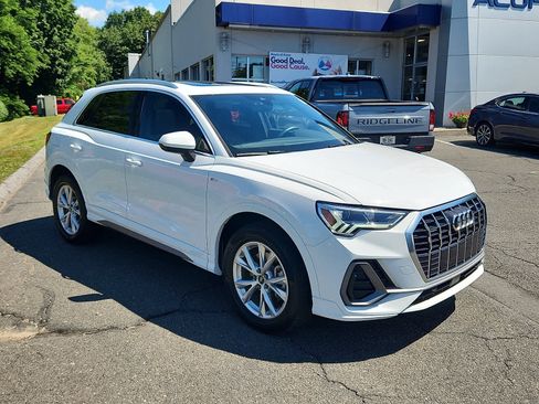 Used 2025 Audi Q3 2.0T Premium AWD/4WD image 4