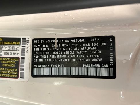 Used 2014 Volkswagen Eos Executive image 30