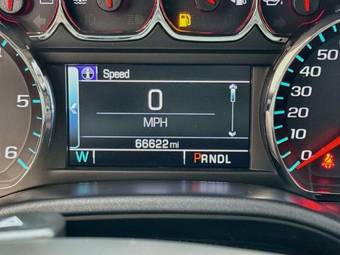 Used 2017 Chevrolet Silverado 1500 LT w/ All Star Edition RWD image 8