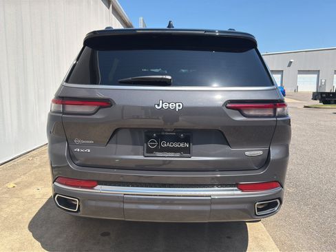 Used 2025 Jeep Grand Cherokee L Summit AWD/4WD image 4