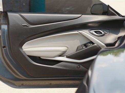 Used 2019 Chevrolet Camaro LT RWD image 35