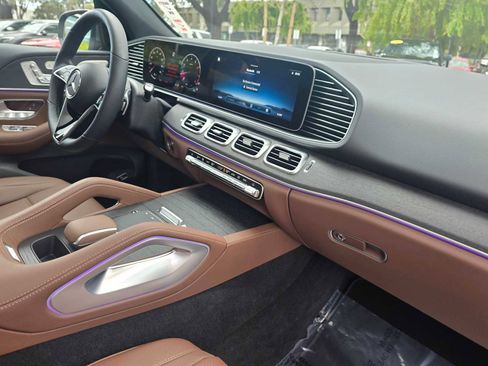 Used 2026 Mercedes-Benz GLE 450 4MATIC image 12