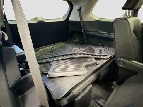 Used 2024 Toyota Grand Highlander XLE image 29