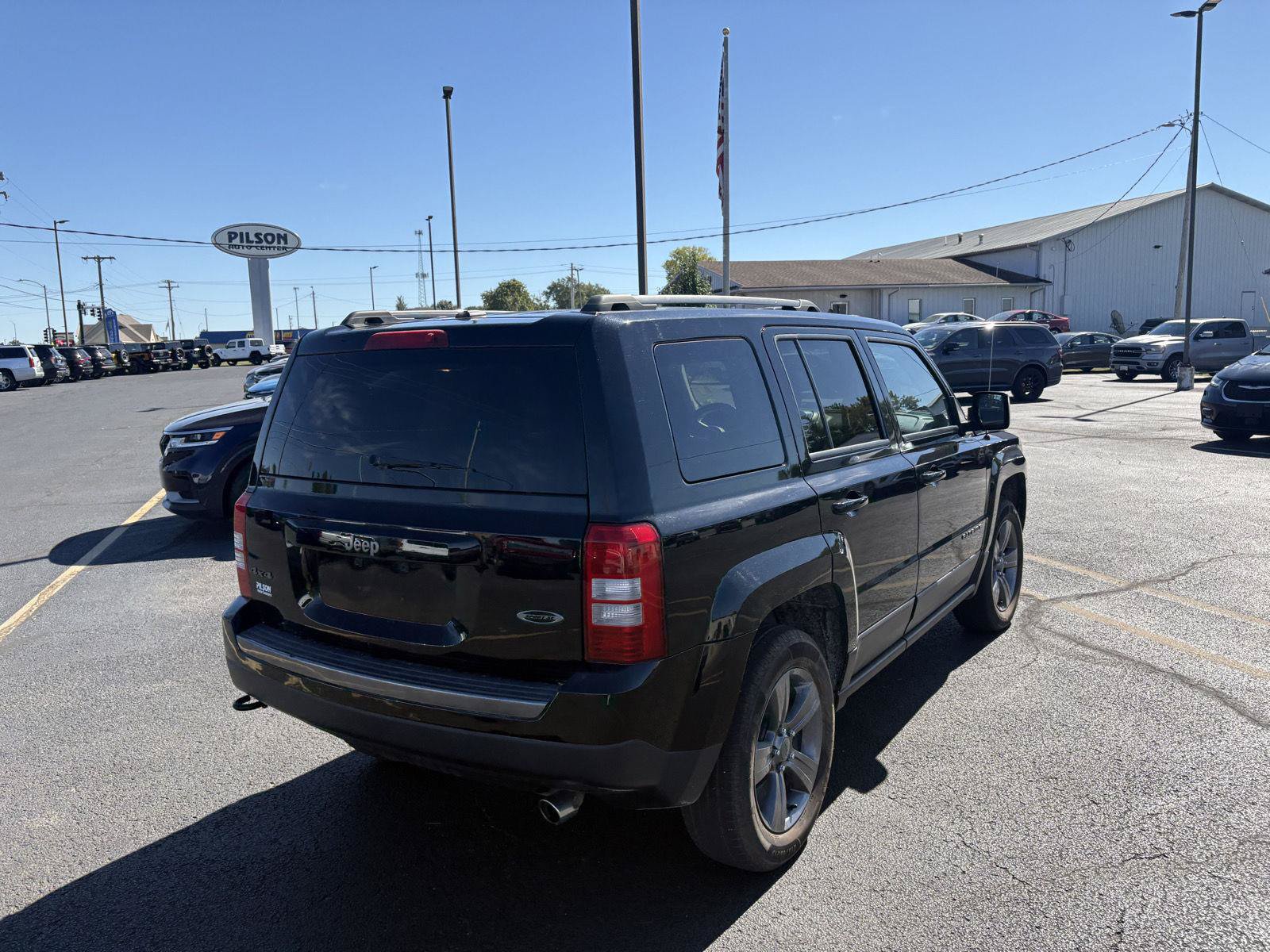 Used 2017 Jeep Patriot Sport w/ Power Value Group AWD/4WD image 34