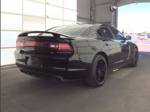 Used 2014 Dodge Charger R/T AWD/4WD image 2