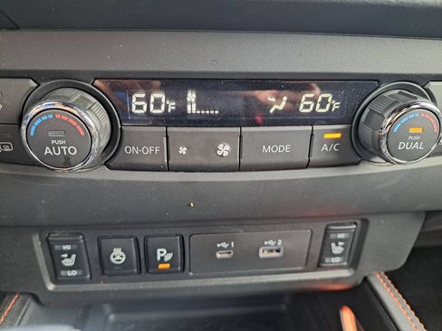 Used 2023 Nissan Frontier PRO-4X w/ Pro Convenience Package AWD/4WD image 14