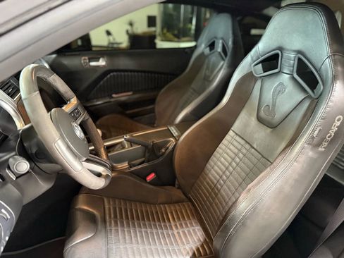 Used 2014 Ford Mustang Shelby GT500 w/ Equipment Group 821A image 21