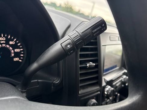 Used 2017 Ford F150 XL w/ Equipment Group 101A Mid AWD/4WD image 30