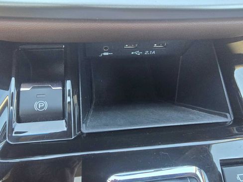 Used 2021 Subaru Outback Touring XT image 13