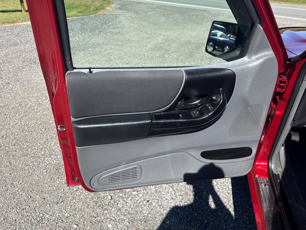 Used 2011 Ford Ranger XLT RWD image 20