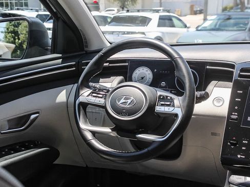Used 2023 Hyundai Tucson SEL w/ Convenience Package AWD/4WD image 19
